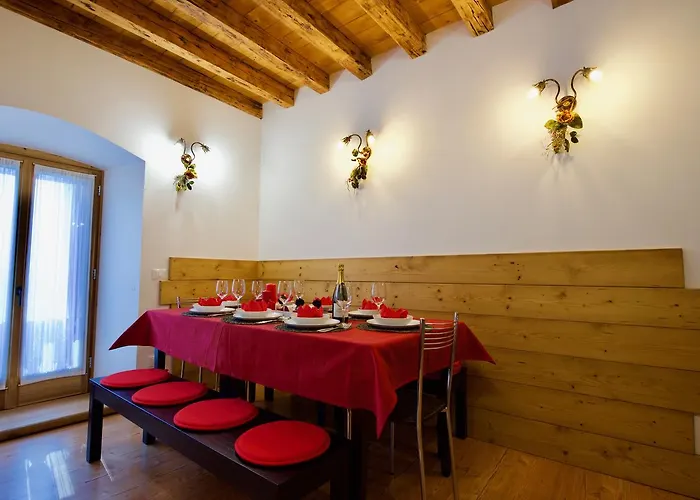 Regia 아파트 보도 카도레